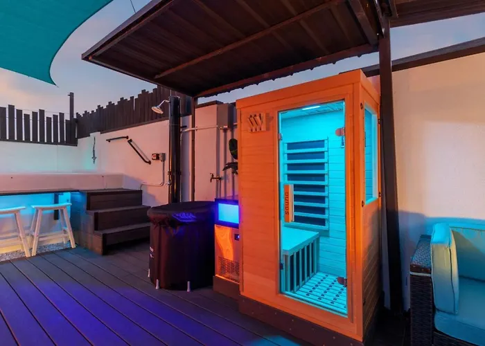 Wellness Escape Solas And Euphoria * Phoenix